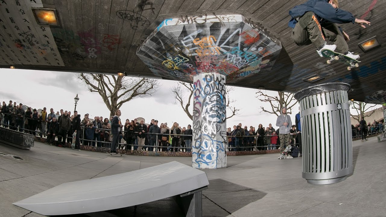 Josh Kalis recrea el 'kicker-to-bin' de Love Park en Southbank
