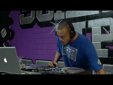 DJ Red of Screwed Up Headquarters(Screwed Up Records & Tapes) And Serato