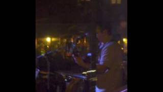 Singalong Junk (Cover) - Audio only