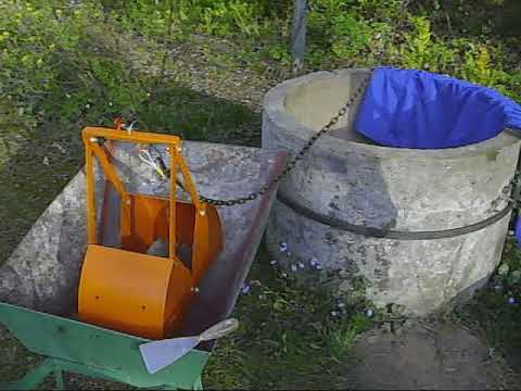 CZYSZCZENIE STUDNI   Wybierakiem Szczękowym przy użyciu jednej linki.