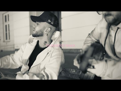 Kacper Pluta - Tajemnicy smak (Official Video)