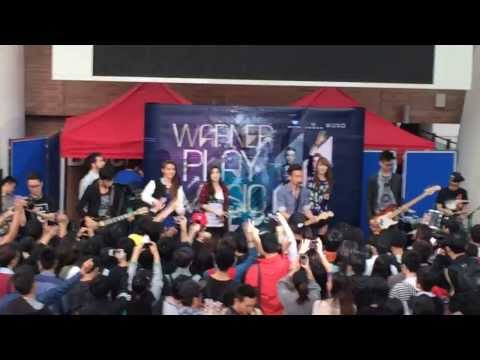 Warner Play Music Live in PolyU 到此為止 by Dear Jane, 官恩娜,連詩雅, JudeTsang