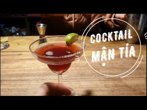 Cocktail MẬN TÍA tại Mèo Vạc- với rượu mận & lá tía tô