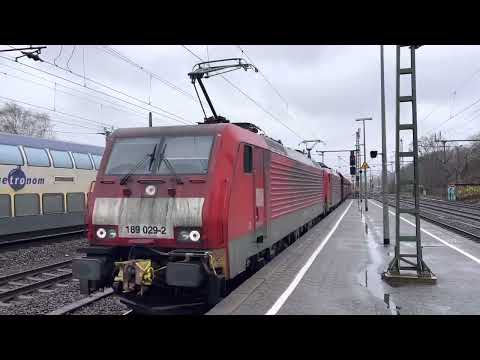 189 029 + 189 034 DB Cargo bremst stark Erzwagen Faals Langzug in Hamburg Harburg ab Doppeltraktion