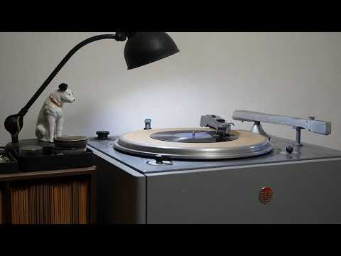 Blossoms On Broadway / Dick Robertson and his Orchestra