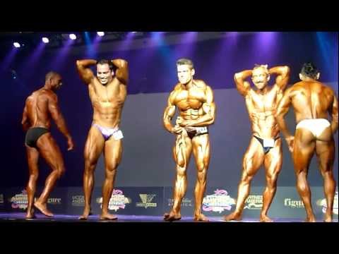 Sasho Ognenovski in 2011 Musclemania Worlds (posedown 2)