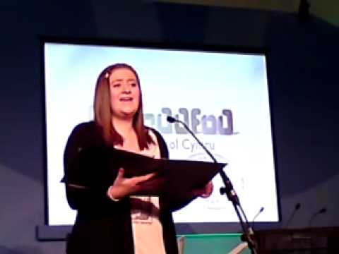 kate evans- merch y melinydd