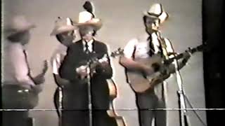 Sweet Blue Eyed Darlin' - Bill Monroe &amp; The Blue Grass Boys LIVE at Bean Blossom 1981