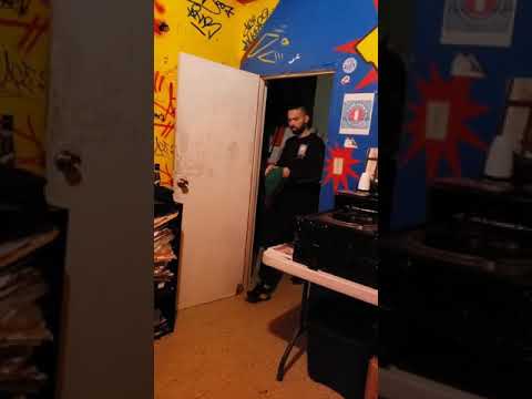 Maiky Backstage y su perreo bionico