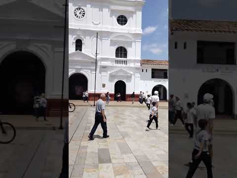 Parque de Rionegro Antioquia VLOG #colombia #suscriptores #viajes