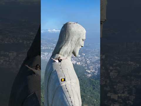 NOS BRAÇOS do CRISTO REDENTOR ~ Rio de Janeiro ~ Brasil