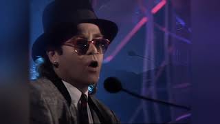 Download lagu Elton John - Nikita   (1985) mp3