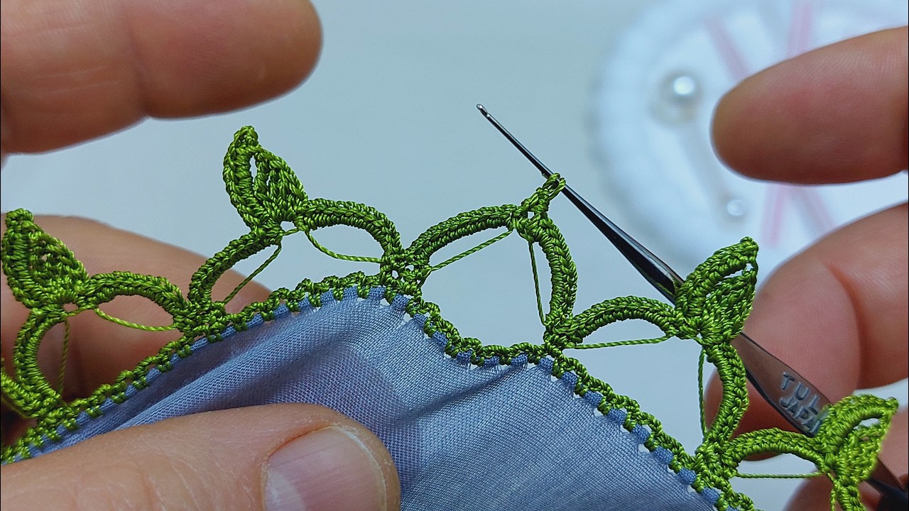 Gerçekten emek verilecek. Çeyizlik oldukça gösterişli kalıp gibi tığ oyası