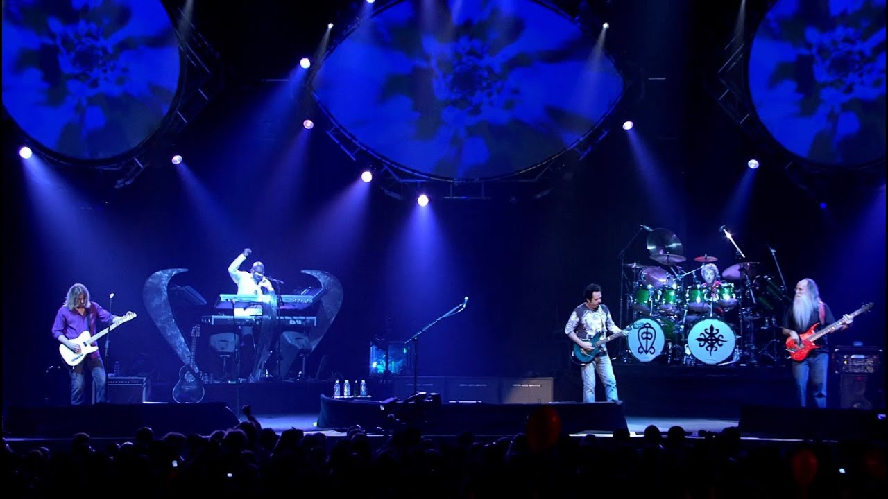 Toto - Drag Him To The Roof (2007) [HD] (CC) - YouTube