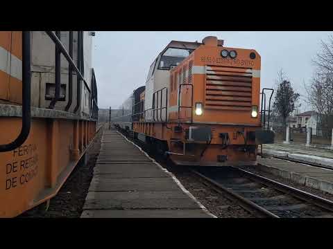 Tren R5570 Suceava Nord - Botoșani sosește la gara Leorda