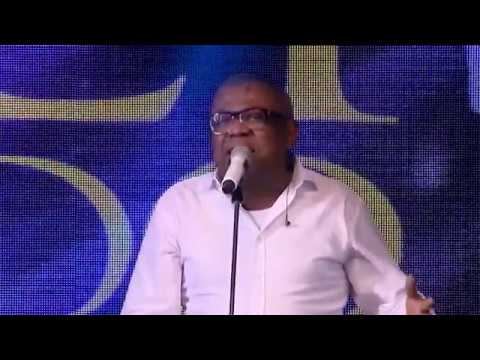 Porta Estandarte - Reinaldo