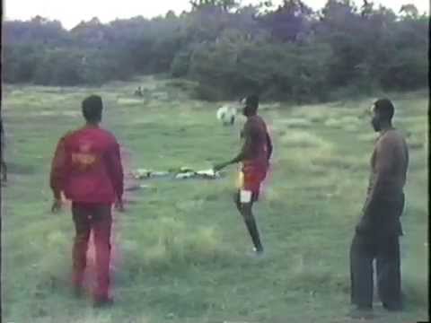 Owen Knibbs - Juggler (Vintage Footage Jamaica 1988)