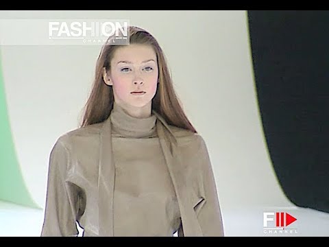 KENZO Fall 2000/2001 Paris - Fashion Channel