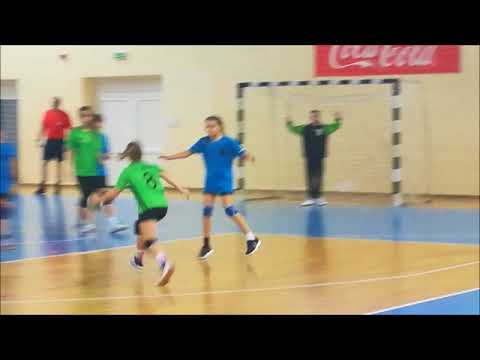 LIZI IN HANDBALL ACTION PART 2 - KÉZILABDA