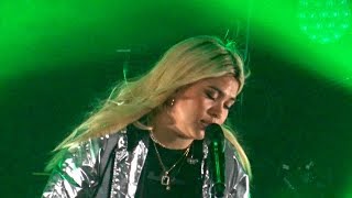 Hayley Kiyoko - He&#39;ll Never Love You (HNLY) / Mercy/Gatekeeper, Paradiso 19-02-2019