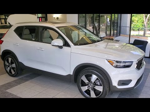 2022 Volvo XC40 21177