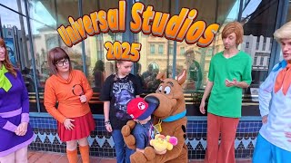 Universal Studios Adventure with Scooby, Homer,Beetlejuice and More!