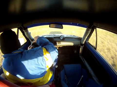 Waldek Janecki i Fiat 126p bez amortyzatorow