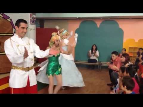 PrincesShow Show de Princesas en Monterrey estilo Disney Cenicienta y Príncipe Enrique