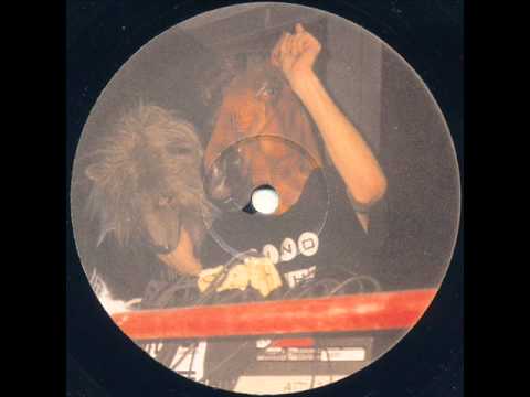 Nino Fight - B1 Ca Flotte (slight rmx) remixed by Jason Leach