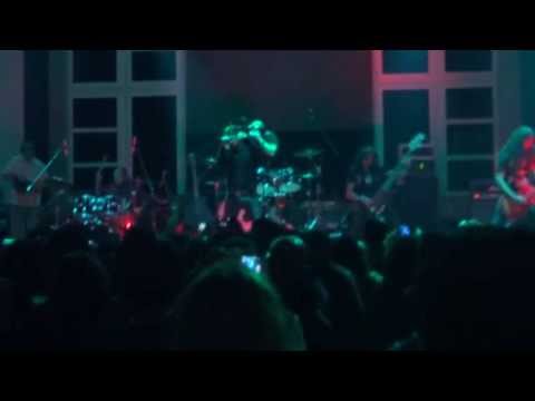 Miljenko Matijevic en Lima - Everybody Loves Eileen (Lima, 2013)