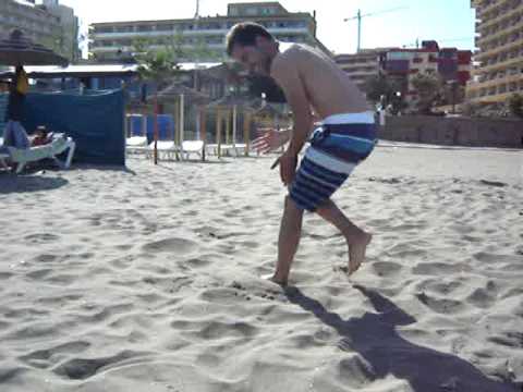 en la playa de málaga! Marta, Ana Belen y Cano