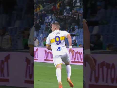 Štulić's last-minute winner!  🤯 #SerieA #Lecce