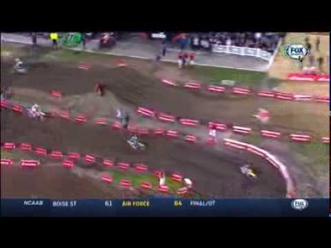 Ryan Villopoto Crash Main Event 450 AMA Supercross 2014 Daytona