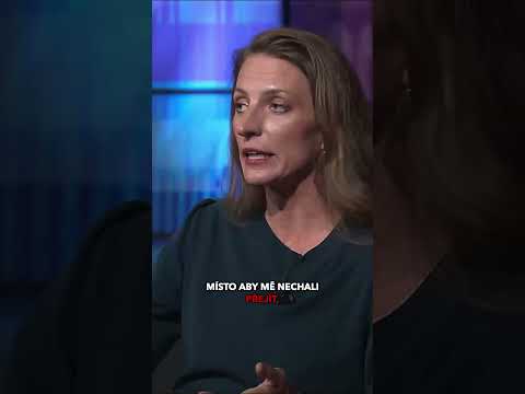 #AnnaPolívková s humorem o věku, přátelství a kulhání 😅 #shorts