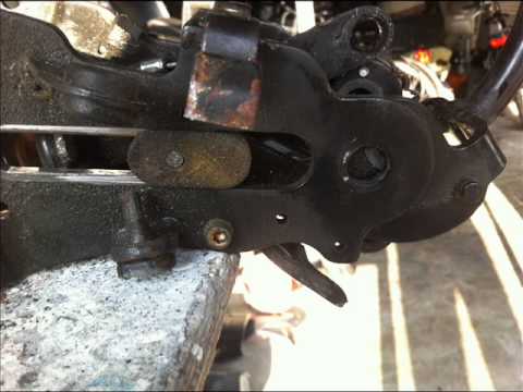 how do I remove the front shock absorber - BMW C1 Forum NL