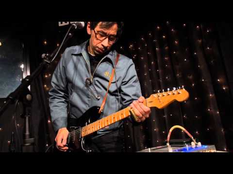 Kid Congo Powers and the Pink Monkey Birds - Bubble Trouble (Live on KEXP)