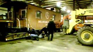 preview picture of video 'History Alive: Caboose 35964 rolls into Carbondale - Part 2'