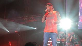 Melendi - Volantes pa la falda mi gitana (Santander 10-05-2014)