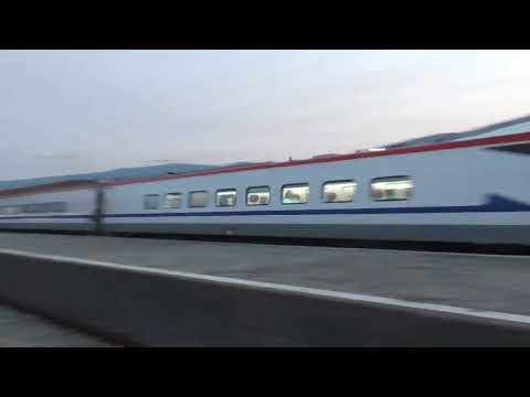 διέλευση τρένου ΕΤR 470 στο Λιτόχωρο (καλοκαίρι του 2022)