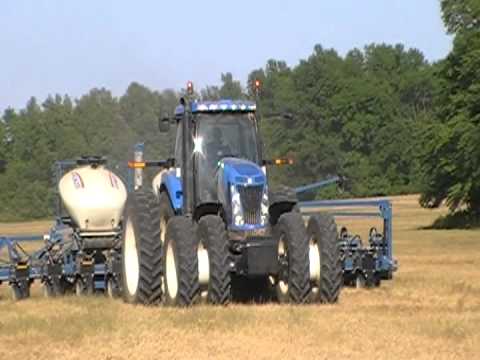 New Holland T8040