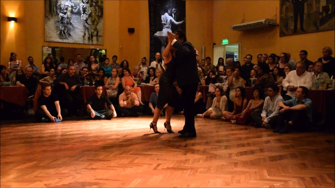 Julio Balmaceda y Corina De La Rosa - Sexteto Milonguero - Buscándote