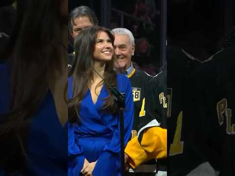 Jagr on his young girlfriend 😂 #hockey