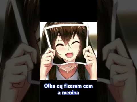 uma garotinha aguenta caladinha