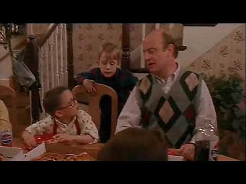 Mamma ho perso l'aereo "pizza al formaggio"