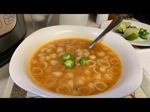 Sopita de conchitas con pollo en la instant pot