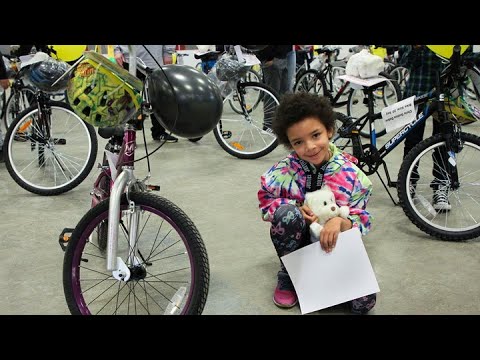 Sun Youth rewards Montreal kids at annual bike giveaway