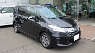 2012 HONDA FREED HYBRID - Exterior & Interior