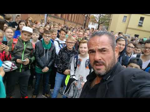 Carsten Stahl im Einsatz als Pate der Bosseschule für mehr Courage und gegen Rassismus