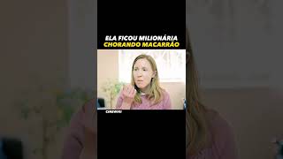 Mulher chora macarrão e fica milionária #shorts