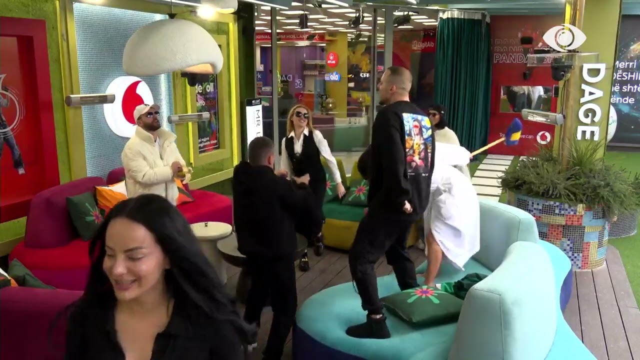 Super energji në shtëpi/ Banorët bëjnë punë shtëpie dhe performojnë - Big Brother Albania VIP 3